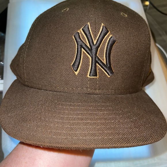 Vintage MLB New Era NY Yankees Fitted Baseball Hat Size 7 3/8 - Picture 2 of 8